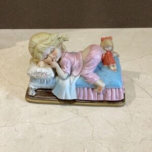 Vintage girl sleeping with doll music box Japan